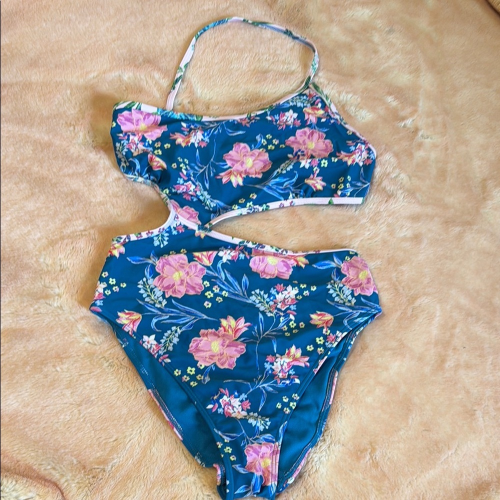 Adore Me Floral Cutout One-Piece Swimsuit size small
